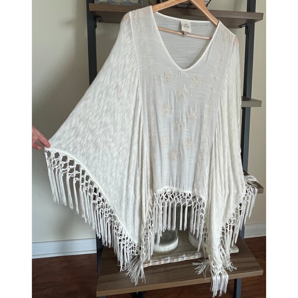 Knox Rose White Embroidered Tunic Kimono Poncho Top, Size S/M